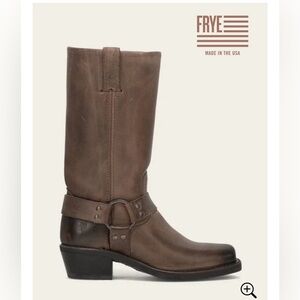 NWT FRYE Harness 12R